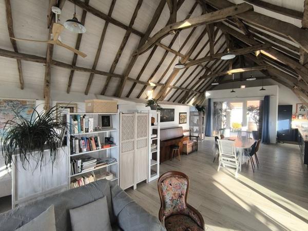 Maison à vendre |  Figeac |  6 pièces | 209 m²