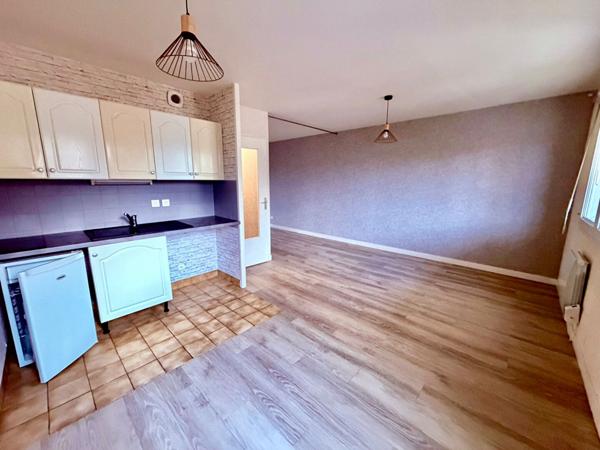 Nouveauté l'Adresse Studio lumineux secteur Hippodrome, Nantes