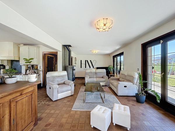 Maison à vendre 7 pièces BONS EN CHABLAIS (74)