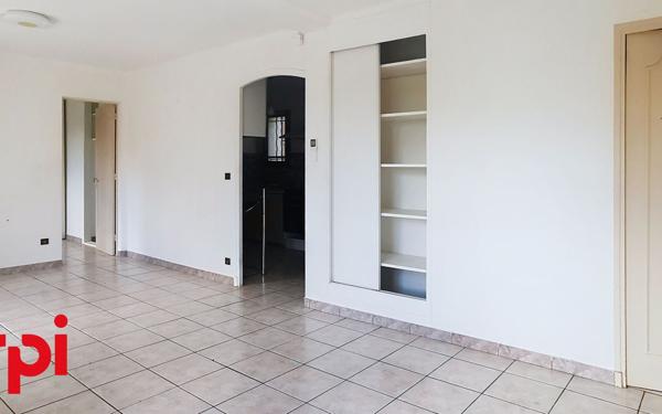 Maison à vendre    3 pièces •  La Cadière-d'Azur