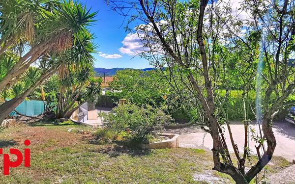 Maison à vendre    3 pièces •  La Cadière-d'Azur