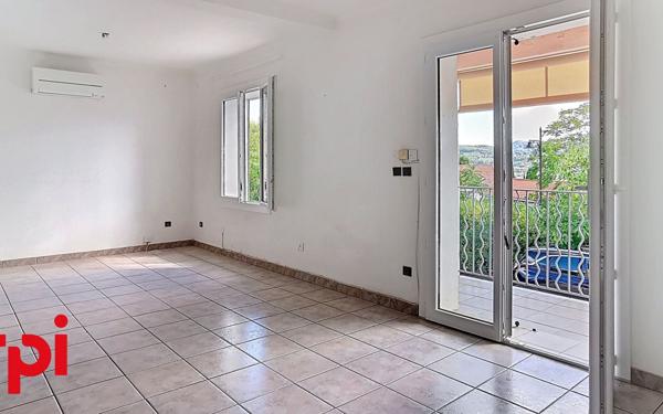 Maison à vendre    3 pièces •  La Cadière-d'Azur