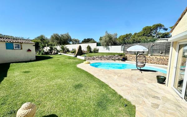 Maison à vendre    5 pièces •  Le Beausset