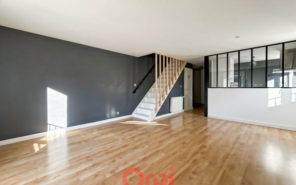 Appartement à vendre    3 pièces • 70 m2 Lyon 3