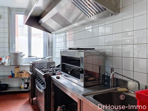 Immeuble à vendre de 227 m²