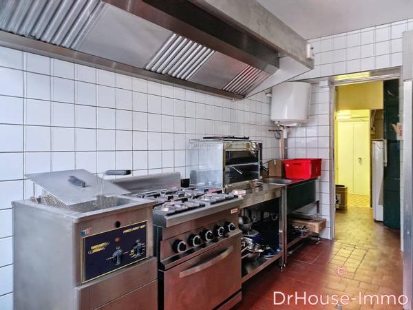 Immeuble à vendre de 227 m²