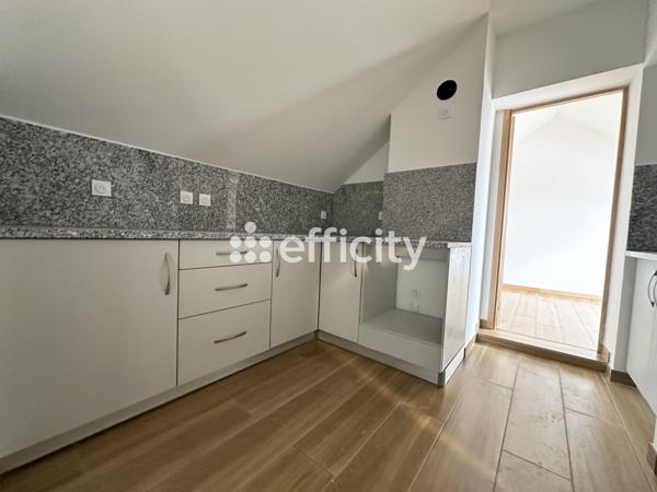 Appartement
         2 pièces
        - 56 m² Exclusivité 147 000 € *