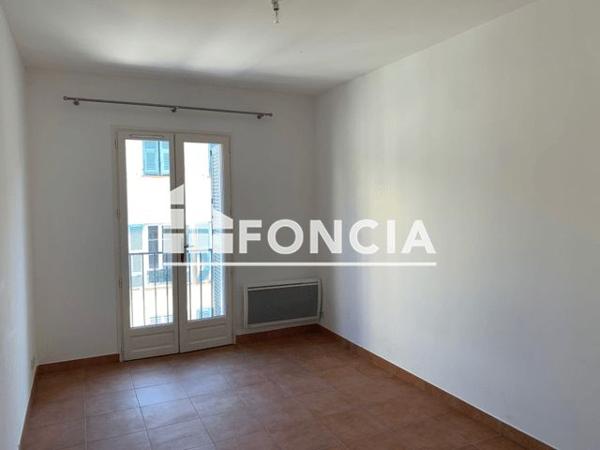 Location Appartement 3 pièces 71.4 m² - 32 RUE MASSENA Nice 06000