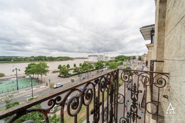 Duplex d'exception avec terrasse et vue panoramique sur la Garonne