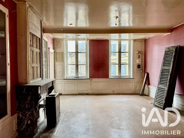 Immeuble à vendre 1 484 m² Sedan