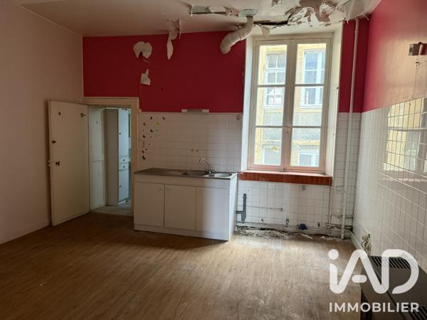 Immeuble à vendre 1 484 m² Sedan