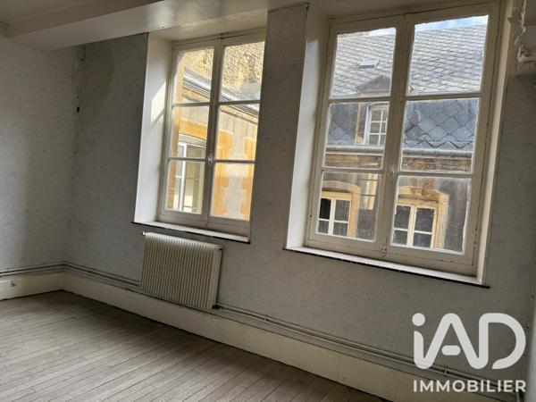Immeuble à vendre 1 484 m² Sedan