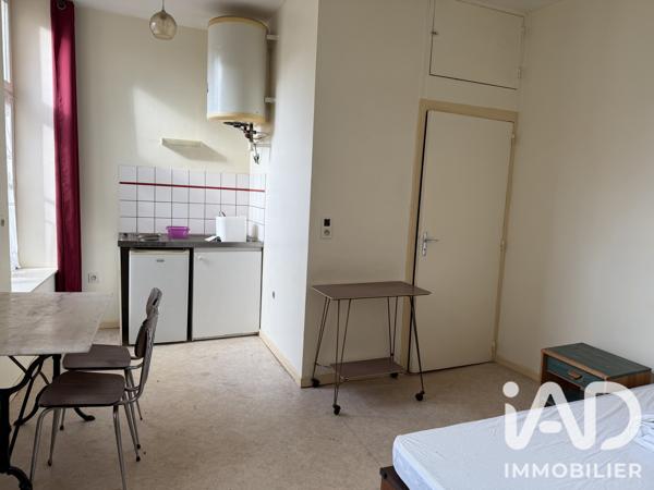 Immeuble à vendre 1 484 m² Sedan