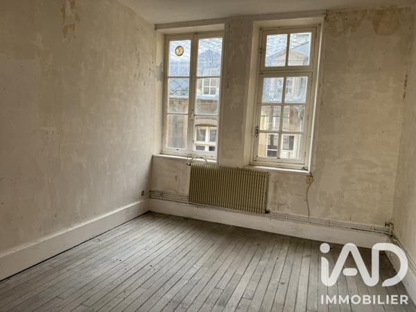 Immeuble à vendre 1 484 m² Sedan