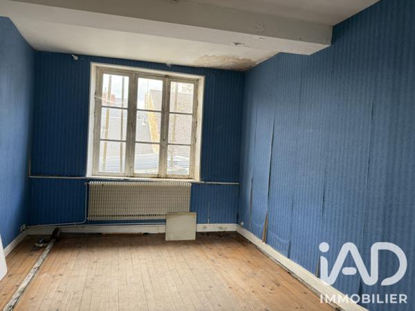 Immeuble à vendre 1 484 m² Sedan