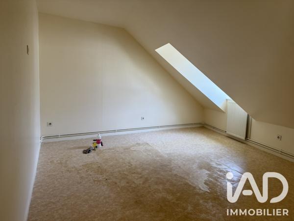 Immeuble à vendre 1 484 m² Sedan
