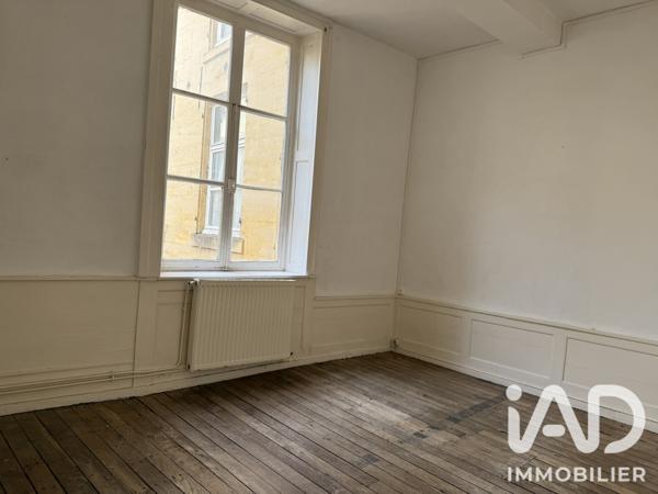 Immeuble à vendre 1 484 m² Sedan
