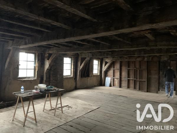 Immeuble à vendre 1 484 m² Sedan