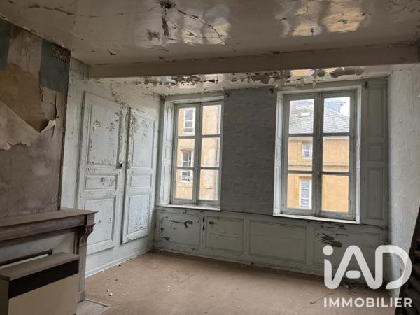 Immeuble à vendre 1 484 m² Sedan