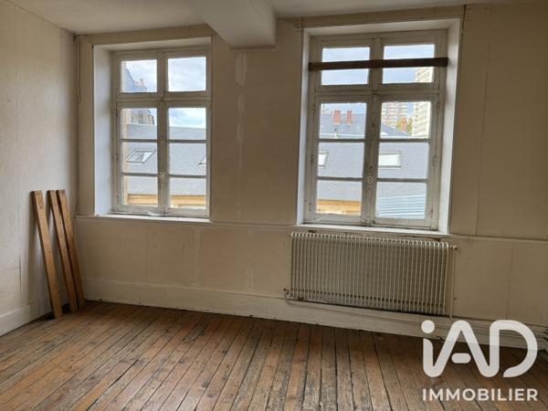 Immeuble à vendre 1 484 m² Sedan