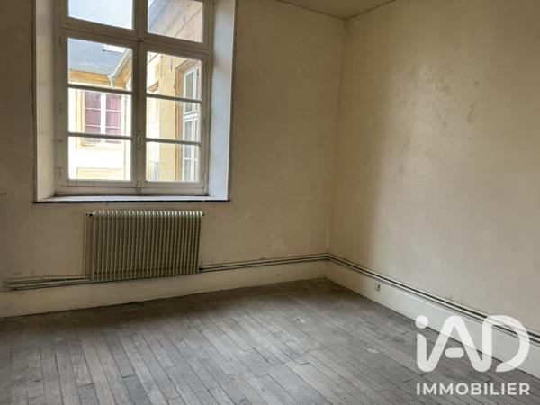 Immeuble à vendre 1 484 m² Sedan