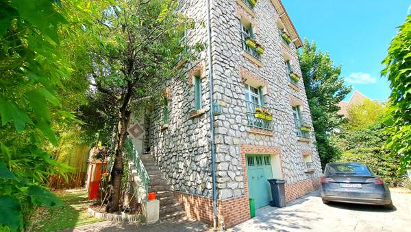 Magnifique maison 232 m2 - 4 chambres