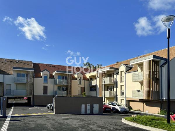LOCATION : appartement de 2 pièces (44 m²) à FONTENAY TRESIGNY