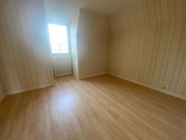 Maison Terrasson La Villedieu 5 pièce(s) 136 m2