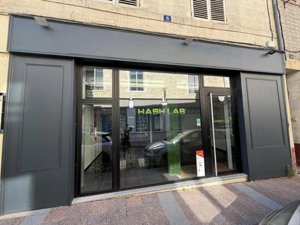 Vente                                                      Local commercial
                        
                     1 pièces                      35 m2                     à Crépy-en-Valois