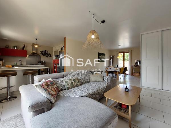 Maison de plain-pied 3 chambres sur plus de 1 000 m² de terrain