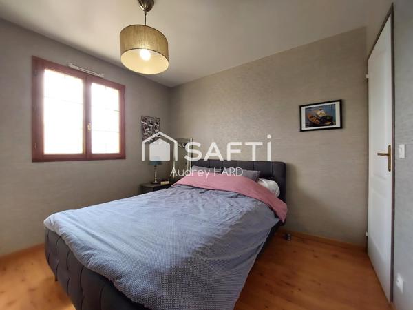 Maison de plain-pied 3 chambres sur plus de 1 000 m² de terrain
