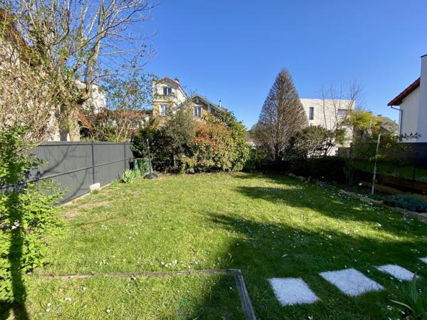 Maison 131 m2 4 chambres sur terrain de 421 m2
