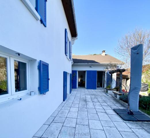 Maison 131 m2 4 chambres sur terrain de 421 m2