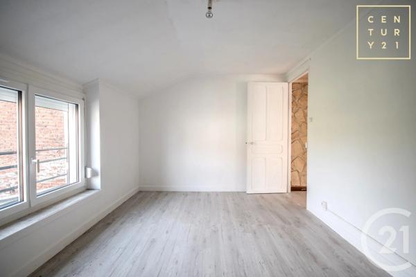 Maison à vendre  5 pièces - 88,47 m 2   HAUTMONT  - 59
