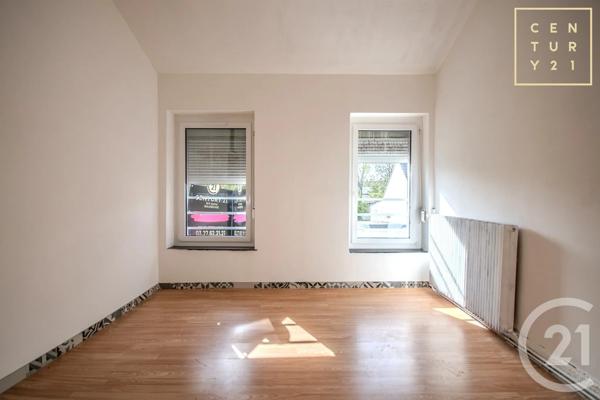 Maison à vendre  5 pièces - 88,47 m 2   HAUTMONT  - 59
