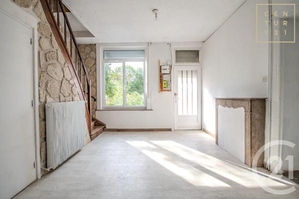 Maison à vendre  5 pièces - 88,47 m 2   HAUTMONT  - 59