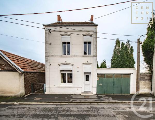 Maison à vendre  5 pièces - 88,47 m 2   HAUTMONT  - 59