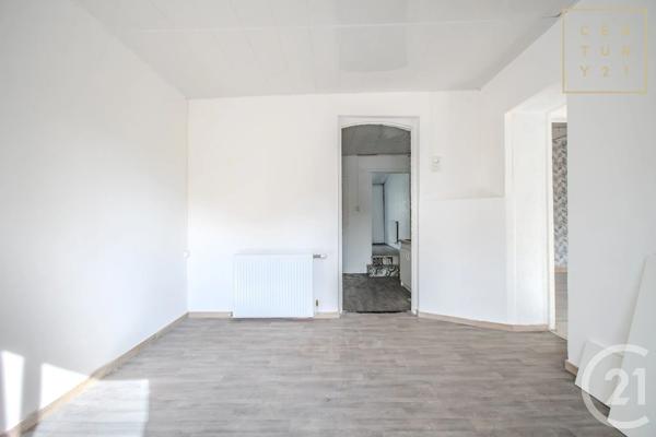 Maison à vendre  5 pièces - 88,47 m 2   HAUTMONT  - 59