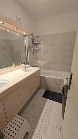 Appartement à vendre 3 pièces BOUGIVAL, piscine (78)