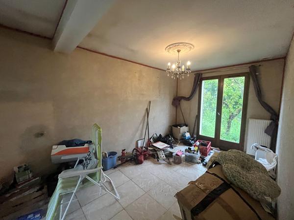 Pavillon à rénover !
