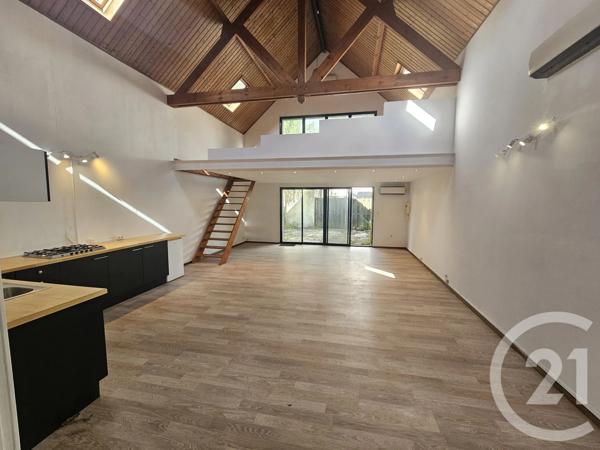 Maison à vendre  4 pièces - 102,72 m 2   ST QUENTIN  - 02