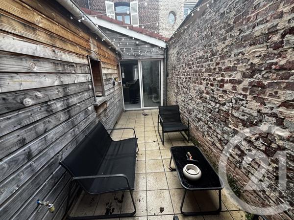 Maison à vendre  4 pièces - 100 m 2   ST QUENTIN  - 02