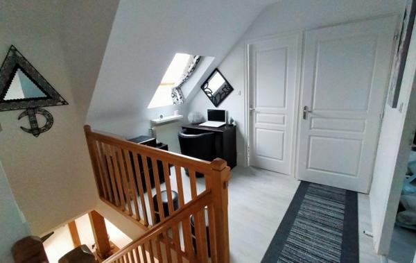 Vente Maison de ville ref.7118 avec local commercial rénové(e) Villaines-la-juhel   