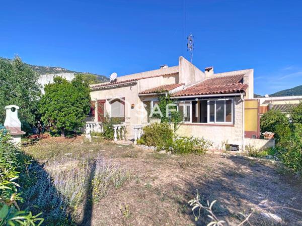 Maison  T4 - 108m2 - carrez 71m2 + 24m2 garage + 12m2 Véranda  - jardin - À RÉNOVER