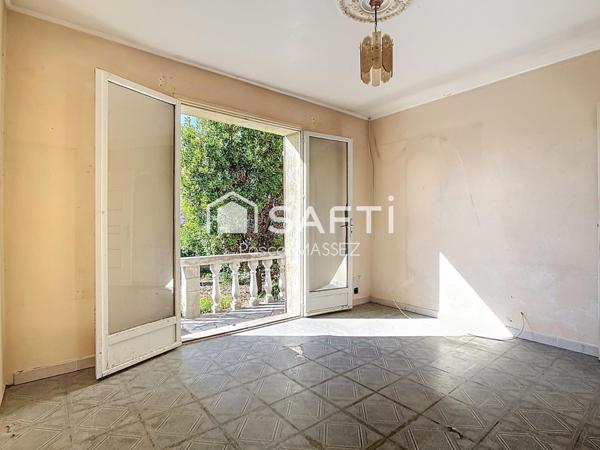 Maison  T4 - 108m2 - carrez 71m2 + 24m2 garage + 12m2 Véranda  - jardin - À RÉNOVER