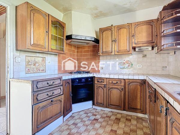 Maison  T4 - 108m2 - carrez 71m2 + 24m2 garage + 12m2 Véranda  - jardin - À RÉNOVER