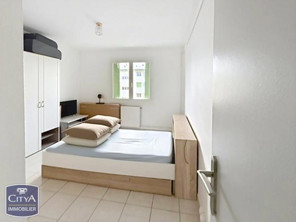 Appartement à vendre 3 pièces 68.13m² Guilherand-Granges (07500)