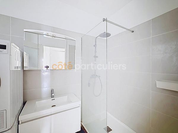 Vente
                Appartement86,7 m² - 4 Pièces -
                    ROUEN (76000)