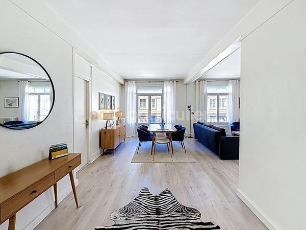 Vente
                Appartement86,7 m² - 4 Pièces -
                    ROUEN (76000)