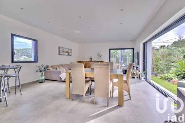 Maison à vendre 7 pièces 160 m² Vallauris